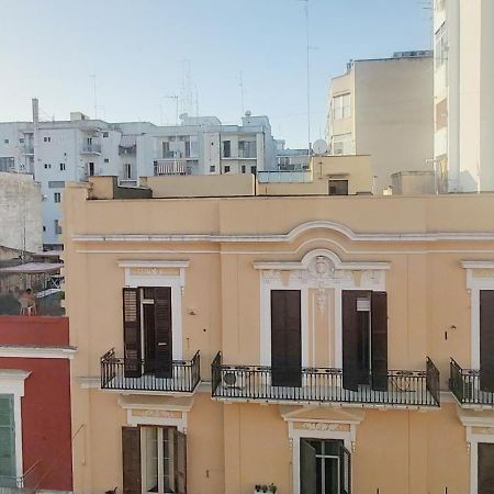 Mamo1 - Appartamento In Pieno Centro Citta Bari Eksteriør billede
