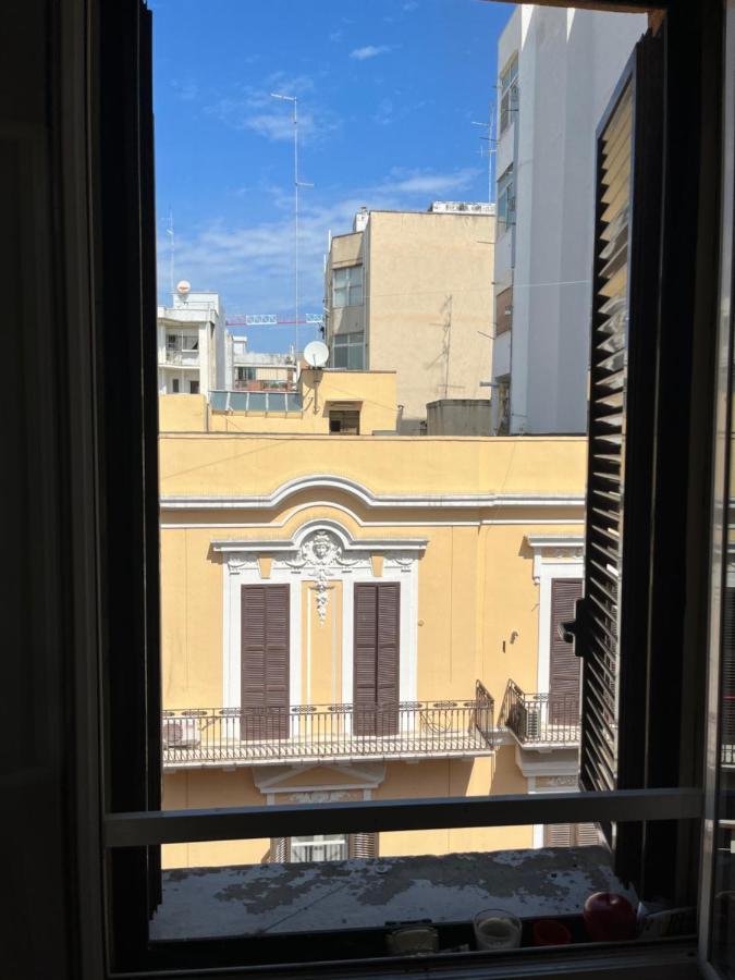 Mamo1 - Appartamento In Pieno Centro Citta Bari Eksteriør billede