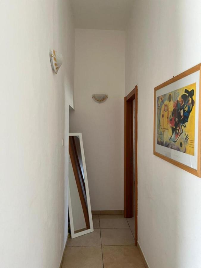 Mamo1 - Appartamento In Pieno Centro Citta Bari Eksteriør billede