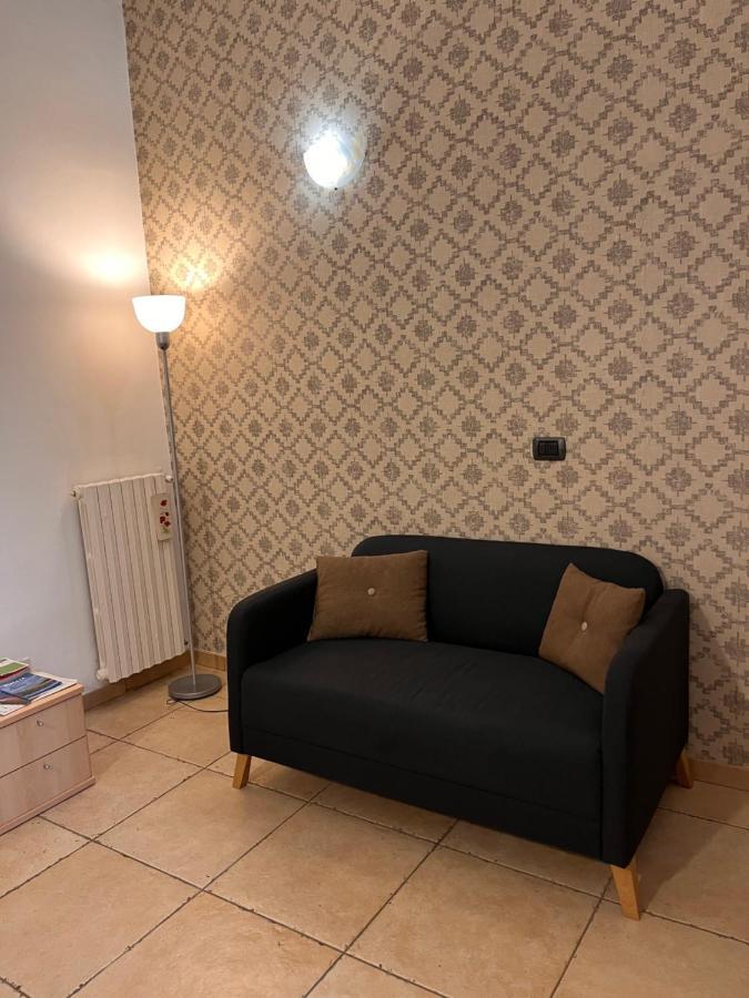 Mamo1 - Appartamento In Pieno Centro Citta Bari Eksteriør billede