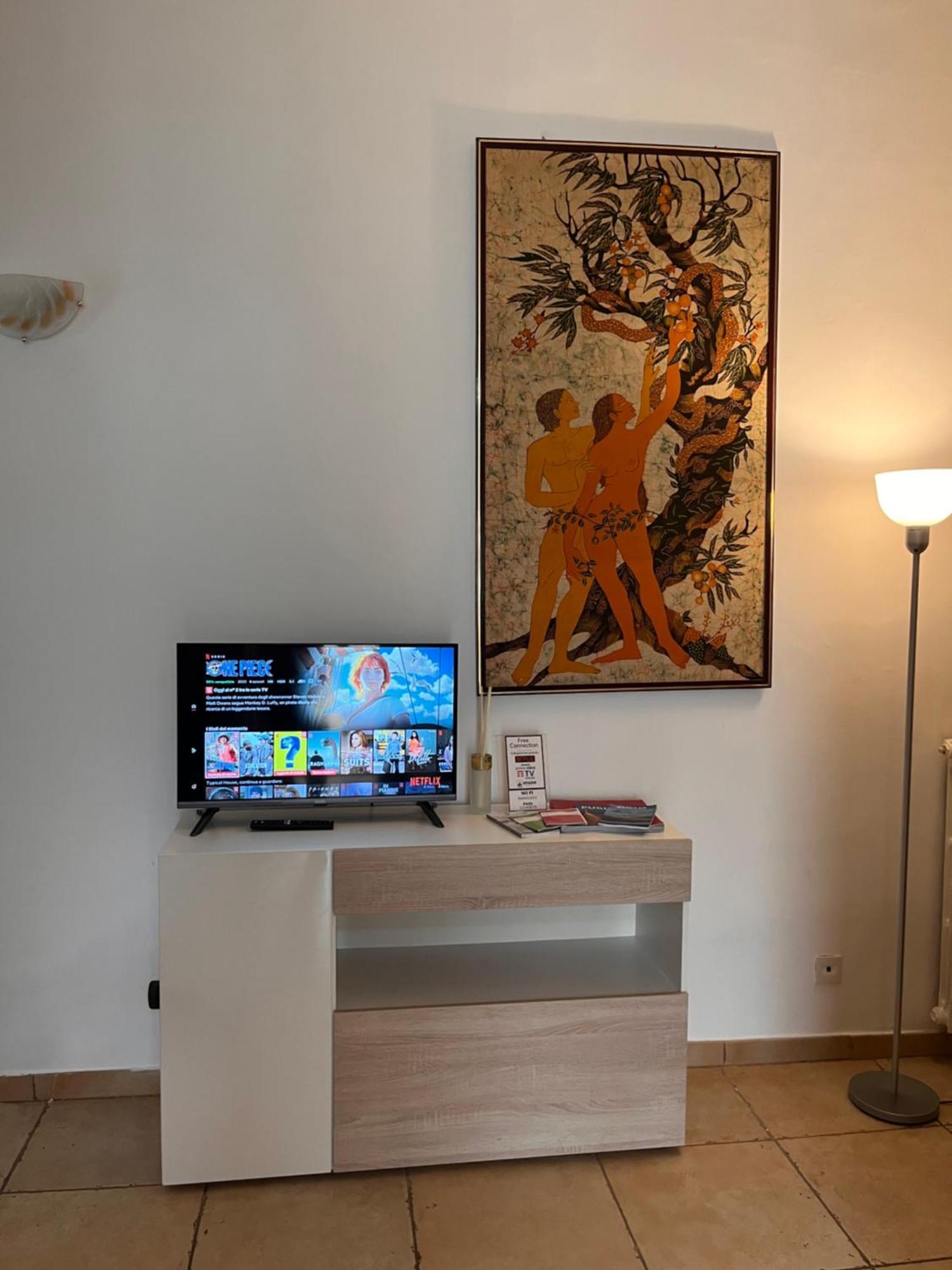 Mamo1 - Appartamento In Pieno Centro Citta Bari Eksteriør billede